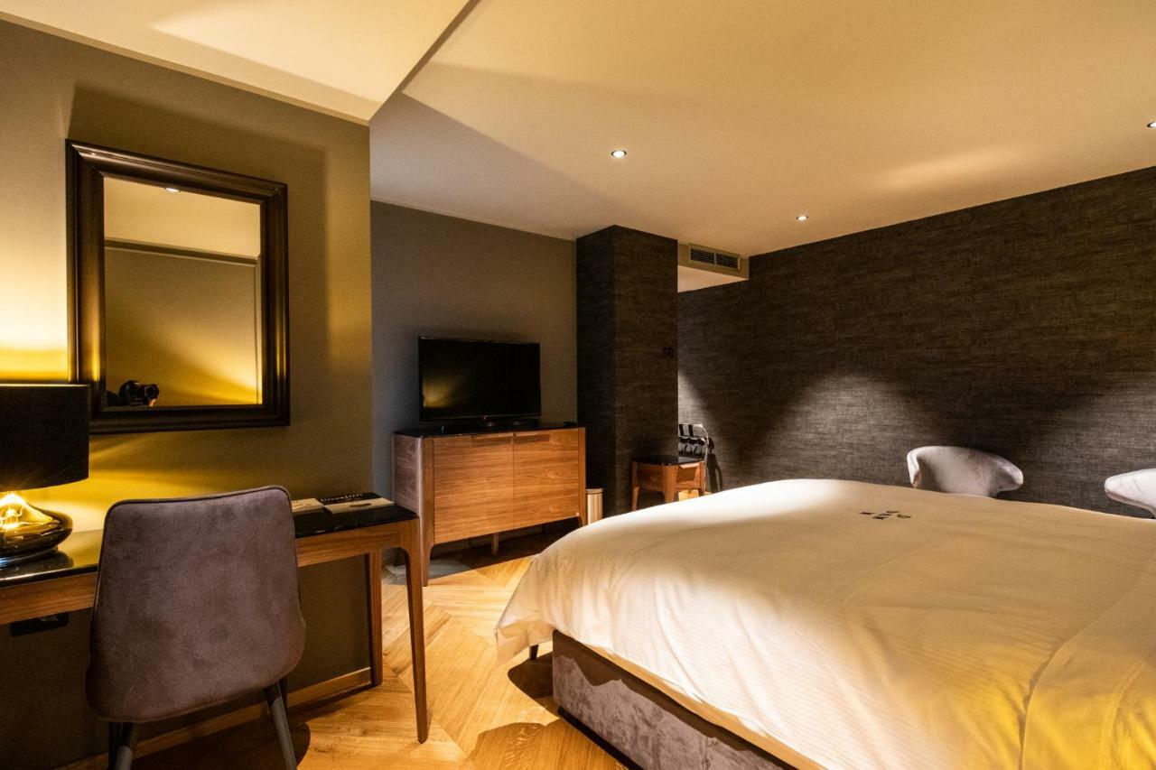 Dam Boutique Hotel & Restaurant Nova Gorica Buitenkant foto