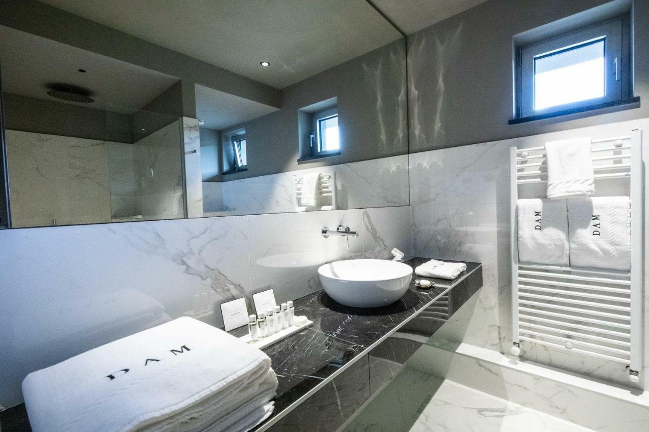 Dam Boutique Hotel & Restaurant Nova Gorica Buitenkant foto